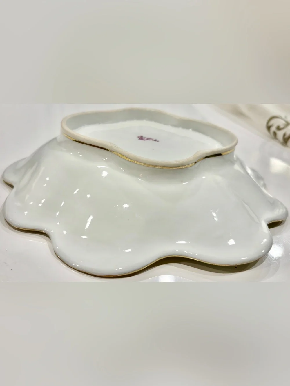 1920s Noritake Japan Hand Painted Moriage Handle Scalloped Porcelain Serveware